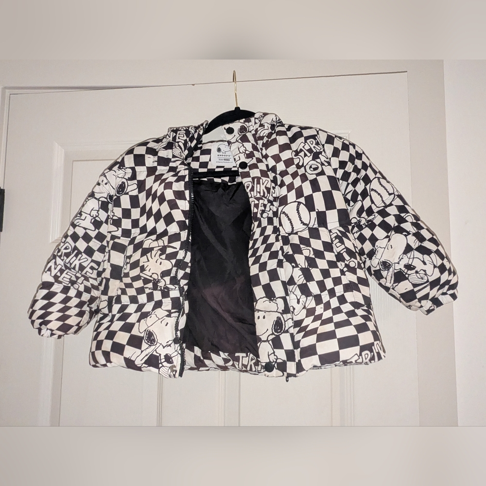 Snoopy Peanuts Puffer Jacket - Picture 3 of 6